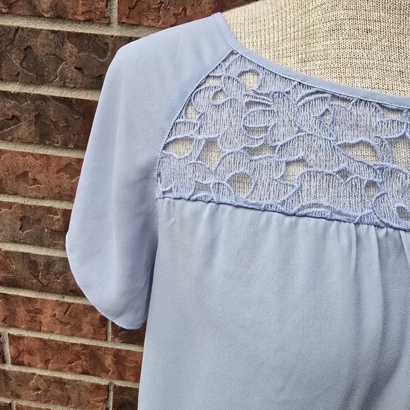 Maeve Blouse Womens 8 Blue Sheer Lace Yoke Short Sleeve Tunic Top Anthropologie - Picture 6 of 11